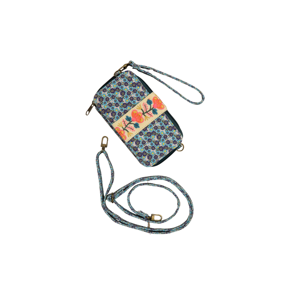 Natural Life Wristlet Wallet Blue Floral Daisy