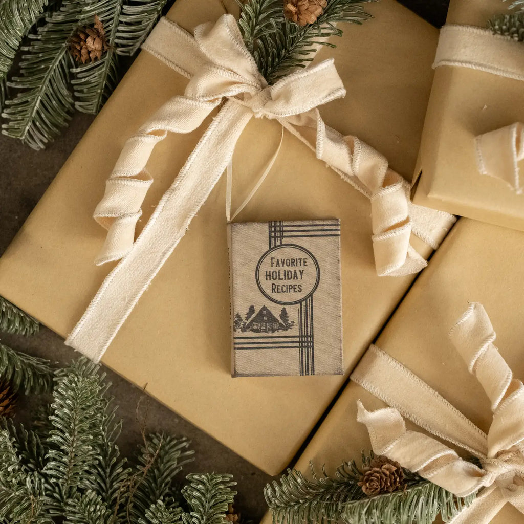 Christmas Ornament- Favorite Holiday Recipes Journal