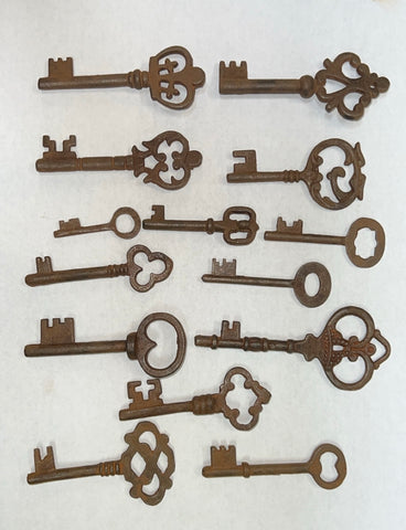 Rusty Antique- Style Keys Assortment Set of 5 #102