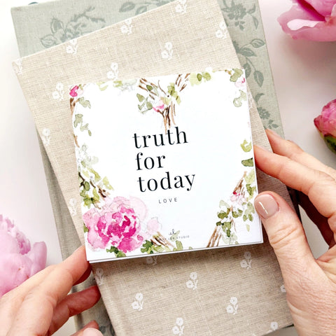 Emily Lex Studios Christmas Truth For Today Love Mini Cards (set of 31 cards)