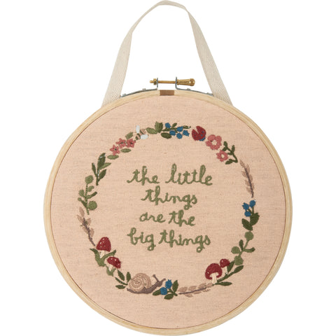 Embroidery Decoration "Little Things Are The Big Things" #100-1488